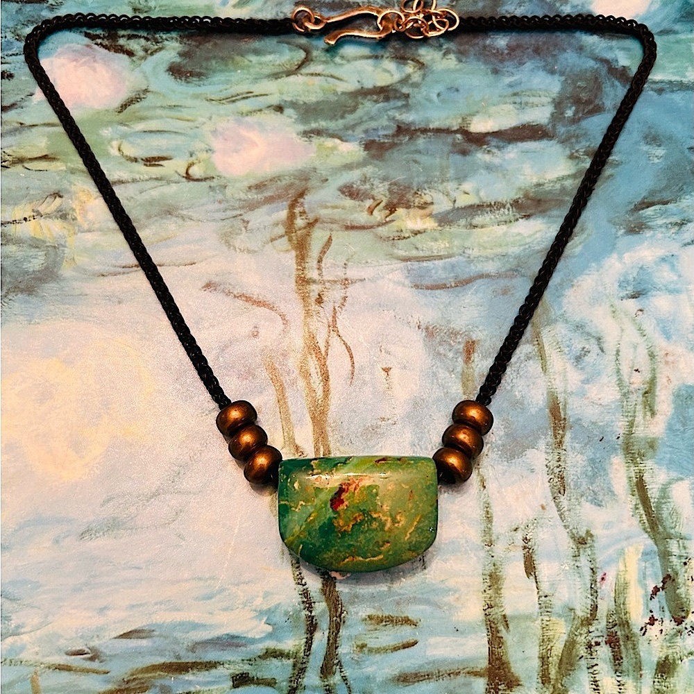 Beautiful necklace from the desert of California